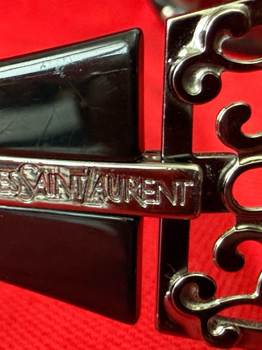 YSL Vintage Women’s Black Oversized Sunglasses - Picture 8 of 10
